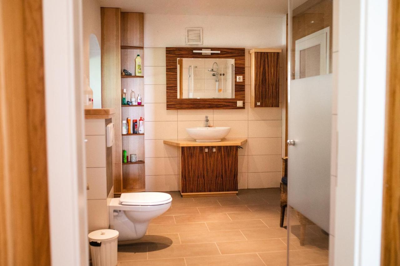 Ferienwohnung Direkt Am Potzlower See Екстер'єр фото
