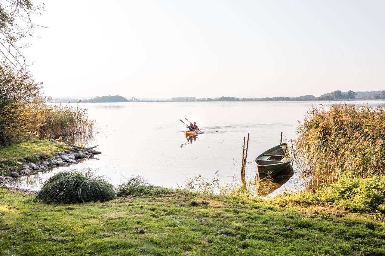 Ferienwohnung Direkt Am Potzlower See Екстер'єр фото